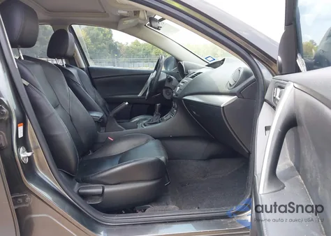 2011 Mazda Mazda3 S Grand Touring из США, поврежденный, VIN JM1BL1W50B1386537